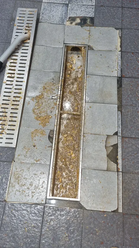경주센트럴푸르지오 화장실배수구막힘